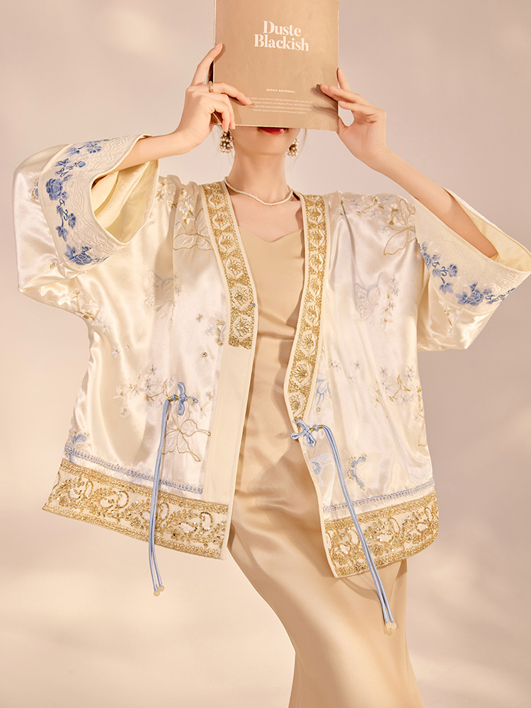 2026年春 高級感のある新中国風蝶刺繍入りラグジュアリール - Jackets のレビューと価格